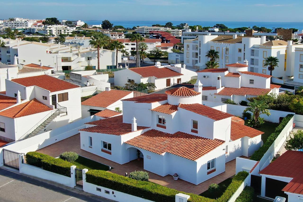 Villa Francella- Relaxing Holidays In An Ideal Location By Dreamvillasalbufeira Eksteriør bilde