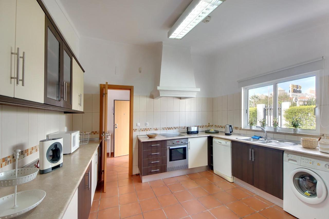 Villa Francella- Relaxing Holidays In An Ideal Location By Dreamvillasalbufeira Eksteriør bilde